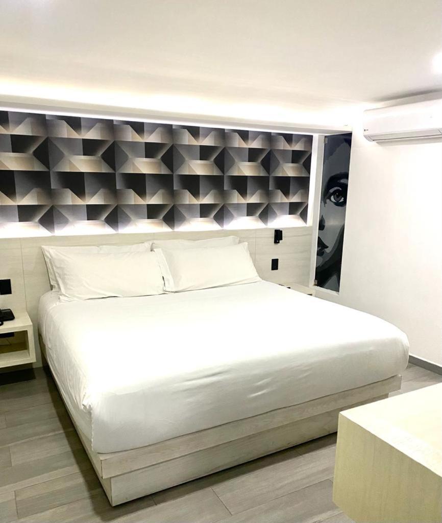 The Andy Hotel Queretaro Bagian luar foto
